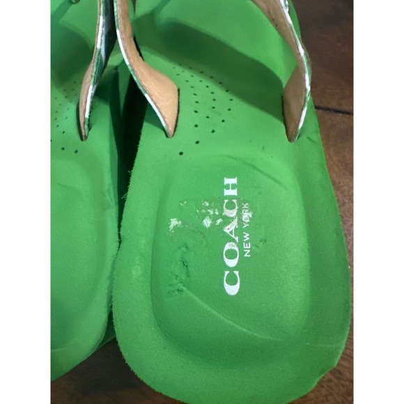 Coach Green Wedge Thong Sandals Polka Dot Accents Comfortable Summer Size 9.5 - Picture 5 of 7